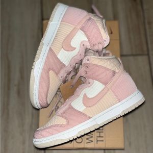 Nike high dunks LX
Next nature pink Oxford